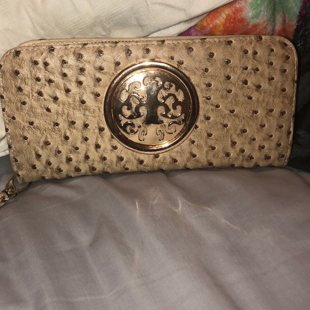 wallet